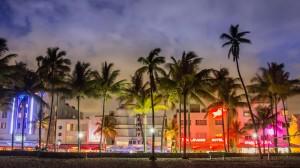 miami-beach-night-florida-1366x768