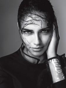 ADRIANA LIMA_VOGUE ITALIA_STEVEN MEISEL_DIGITALS HQ-16