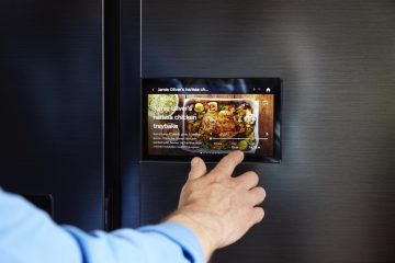 Naj se poletje prične z idealno ohlajeno osvežitvijo v vašem novem hladilniku! Izkoristite fantastično priložnost za popuste na izbrane hladilnike Samsung in uživajte v hladnih napitkih in ledenih sladoledih med vročimi poletnimi dnevi.