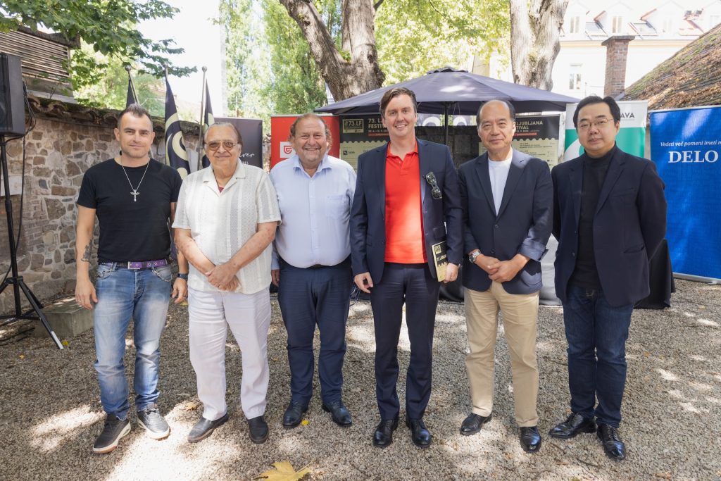 Trip To Las Vegas Show