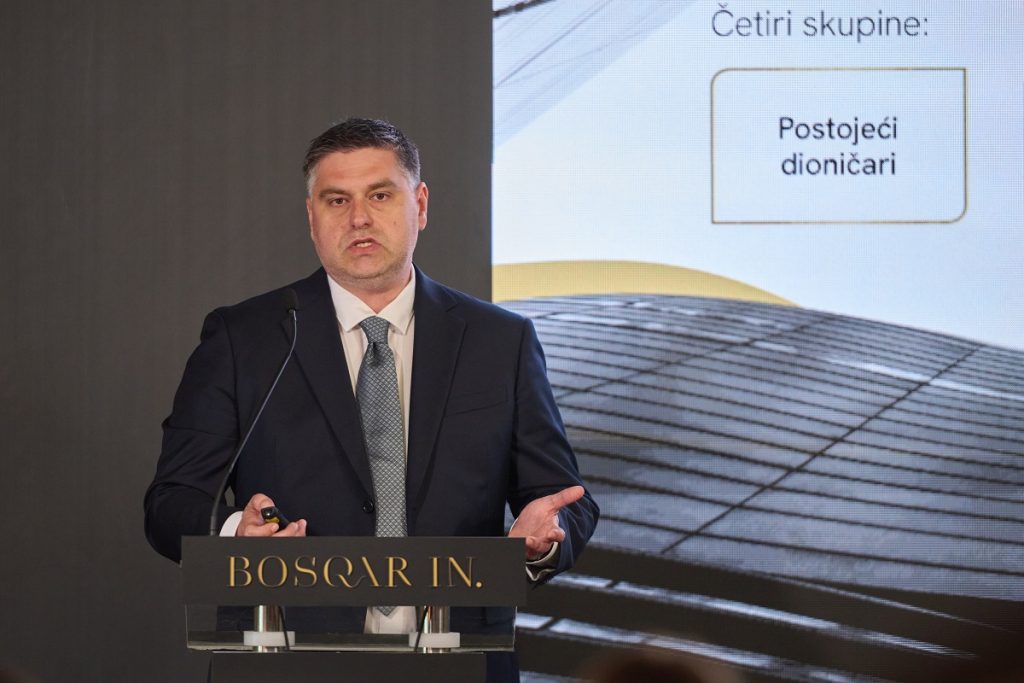 Bosqar Invest, Vanja Vlak