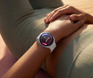 209-lifestyle-galaxy-watch9-womens-health